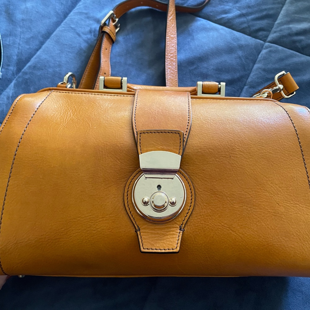 Divina Firenze Italian Leather Handbag